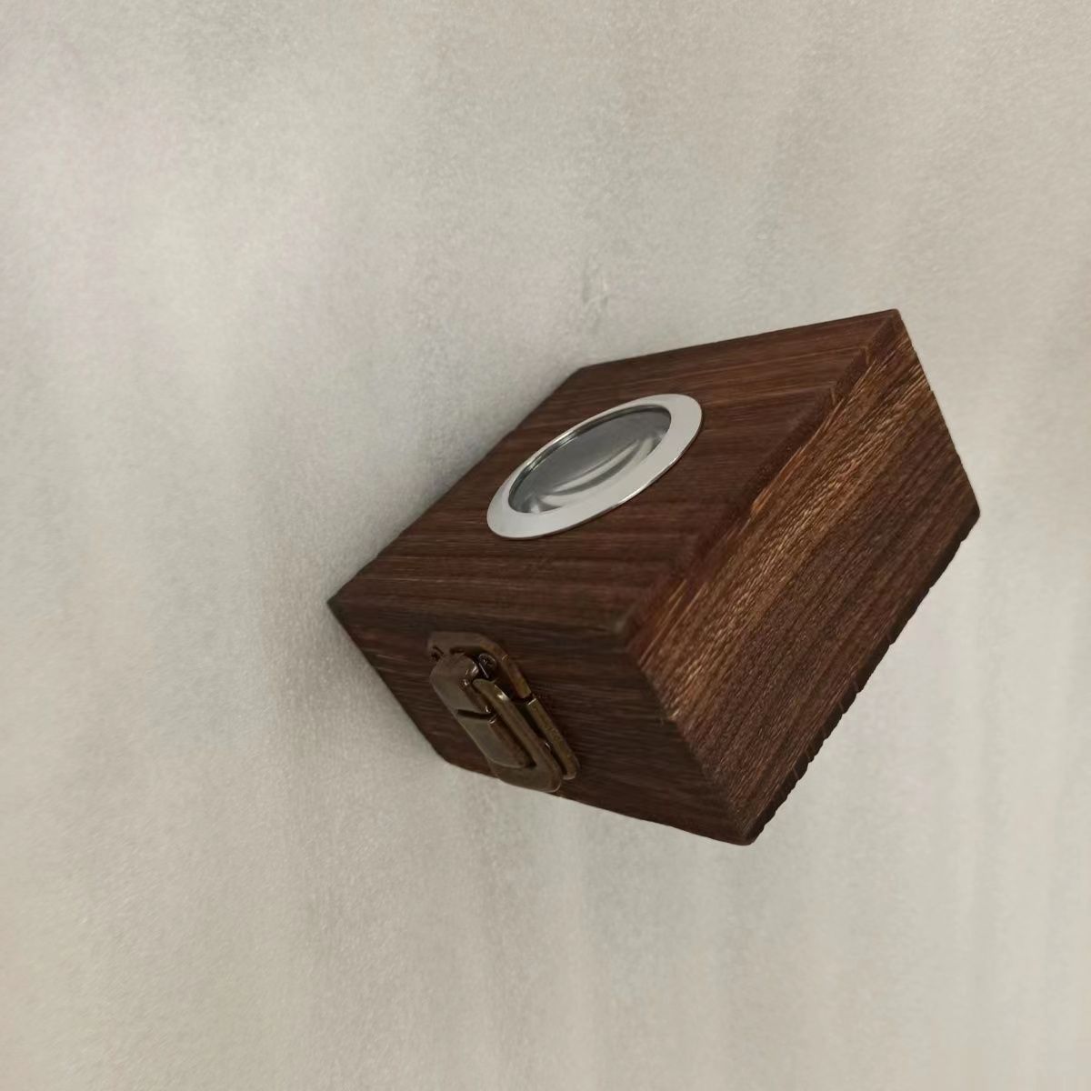 Boîte d'exposition de briquet  - Smoker Box Wood Chip avis et prix